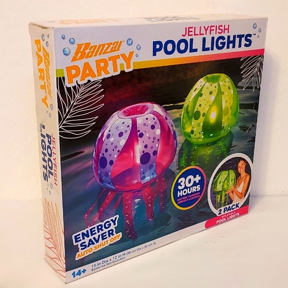 Jellyfish Pool Lights Inflatable Floating Multicolor Lanterns 2 Pack - Picture 6 of 10